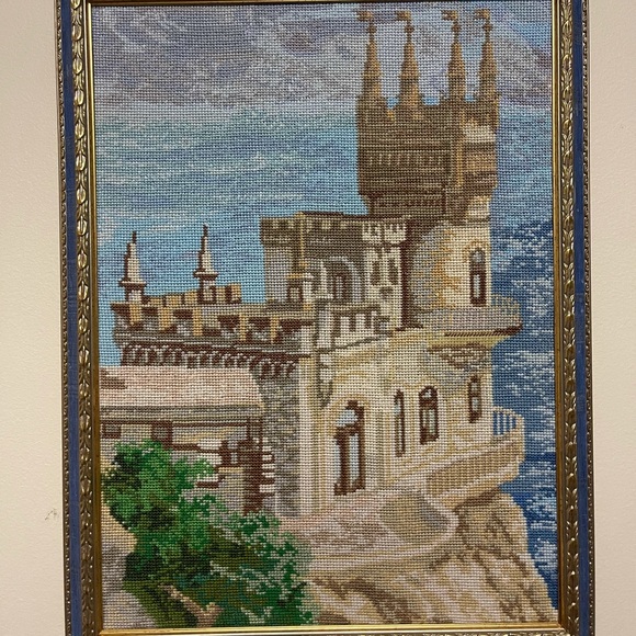 «Swallow's nest» embroidery size: 16x12 3/4